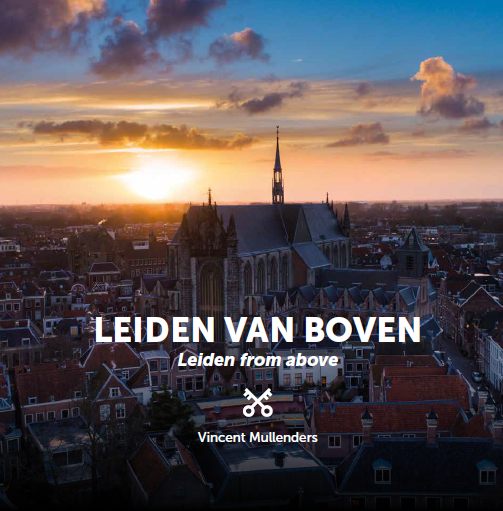 cover Leiden van boven